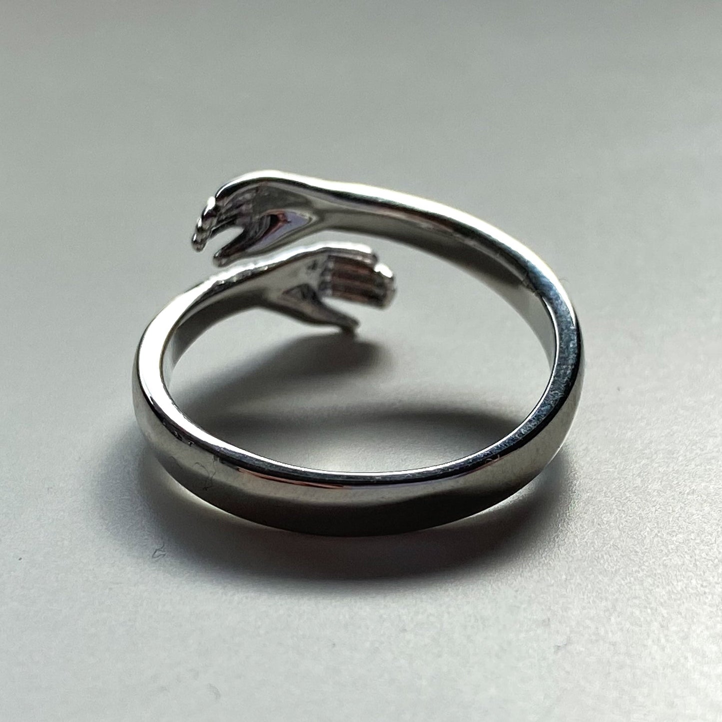 Anello Abbraccio in Argento Sterling