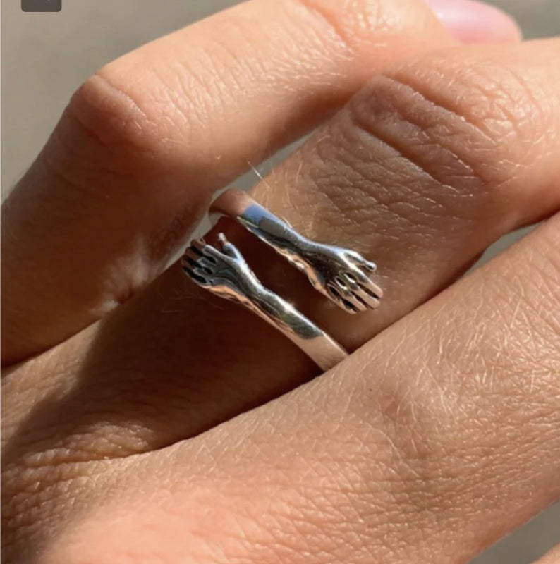 Anello Abbraccio in Argento Sterling